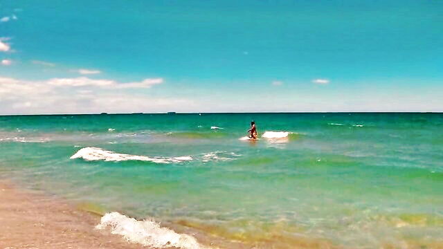 sasha bikeyeva - nude beach lago saler