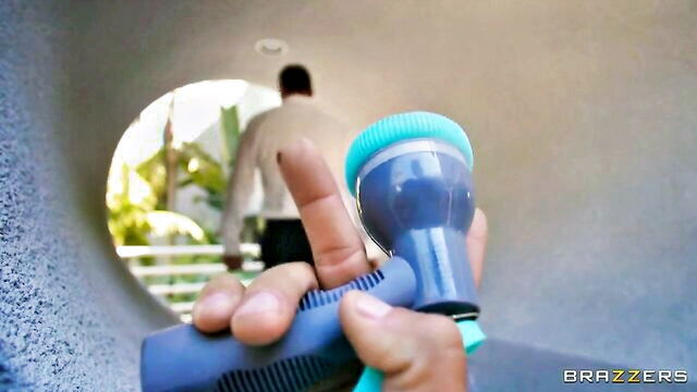 scott nails, jessica sodi - brazzers Jessica Sodi cooling down