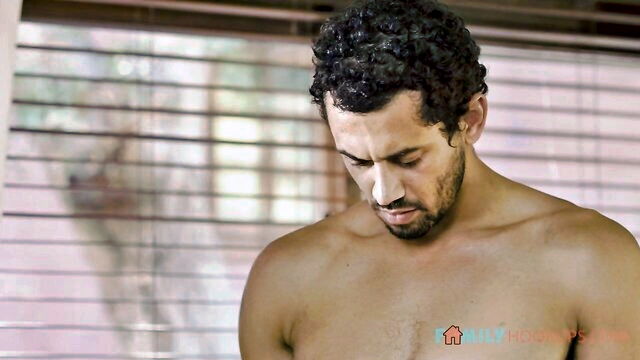 alexxis tae family desire