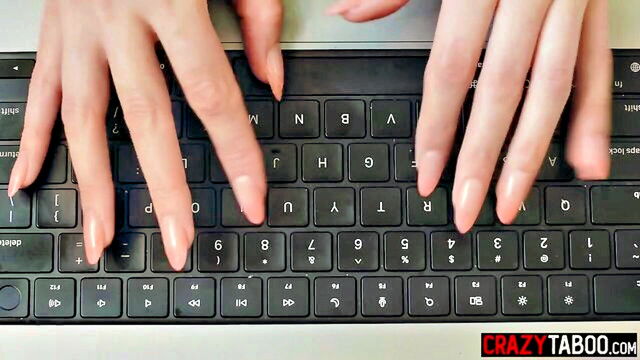 lauren phillips - big jugs lesbian sex