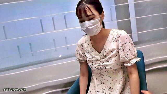 amateur, japanese, japanese uncensored - incredible japanese beauty getting a handjob