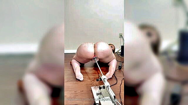 solo, anal, big ass - masturbation with a big toy and pulling out
