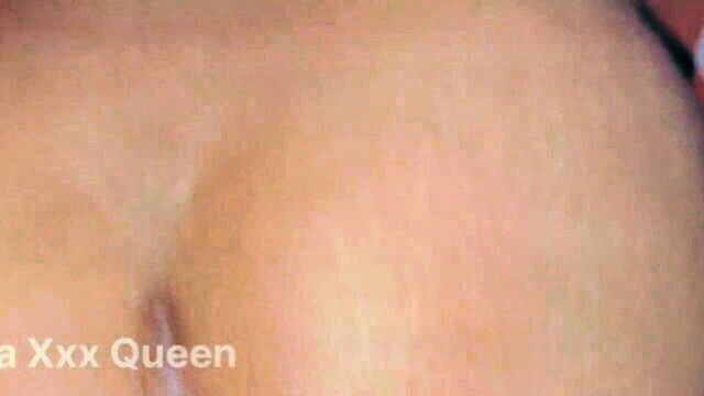 Indiann xxx queen paid call