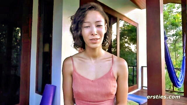 kira brazilian solo masturbation