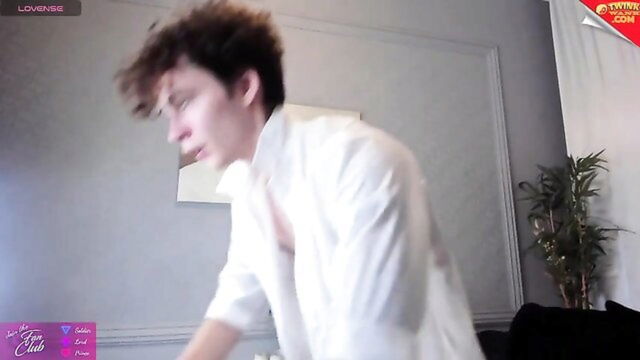 amature, ass play, handjob - twink camboy sex show