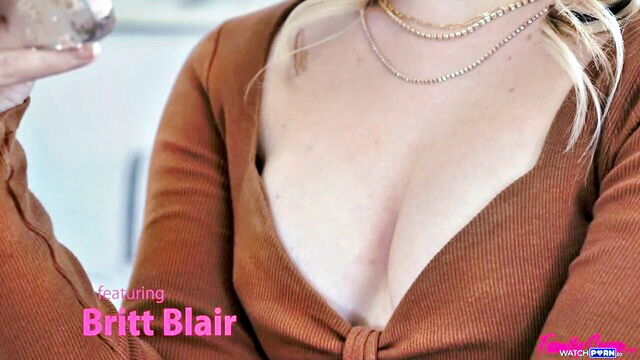 gigi dior, britt blair - gigi dior thanksgiving dick tastes