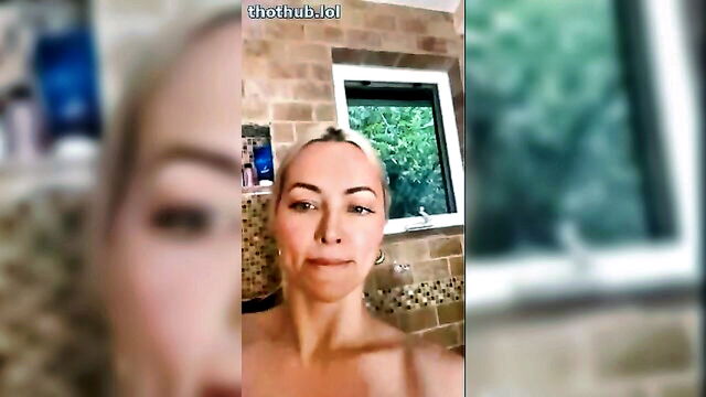 pelas, lindsey pelas, lindsey - lindsey pelas stripped