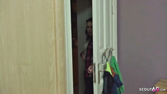 4k-porn, blowjob, german - german step sister handjob blowjob