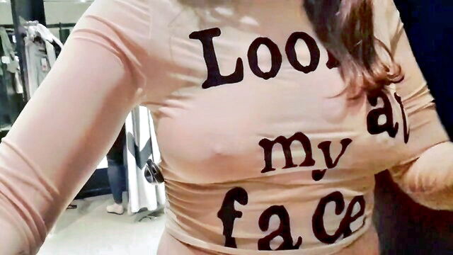 fitting room tit flash : HottPussy118