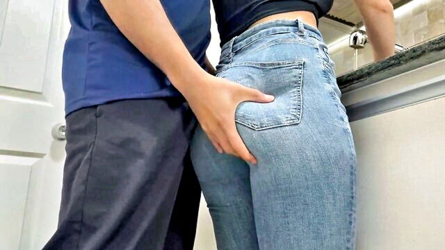 levi solen - maid washing dishes spunking echoed in her ample denim bootie