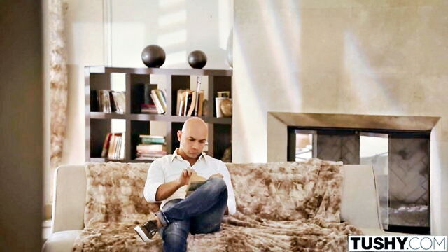 yanlış özel sex ariana marie