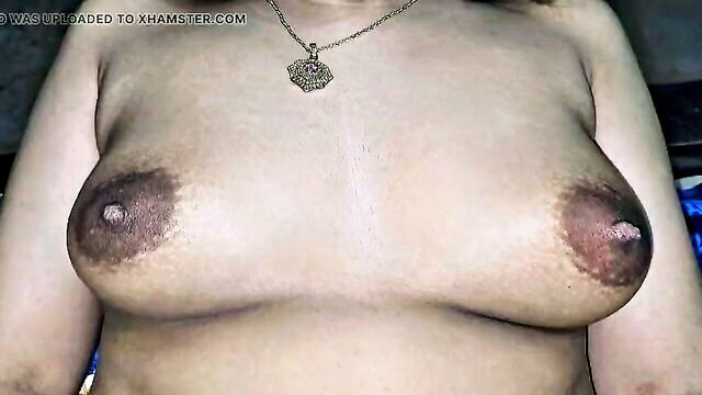 indian aunty fingering orgasm