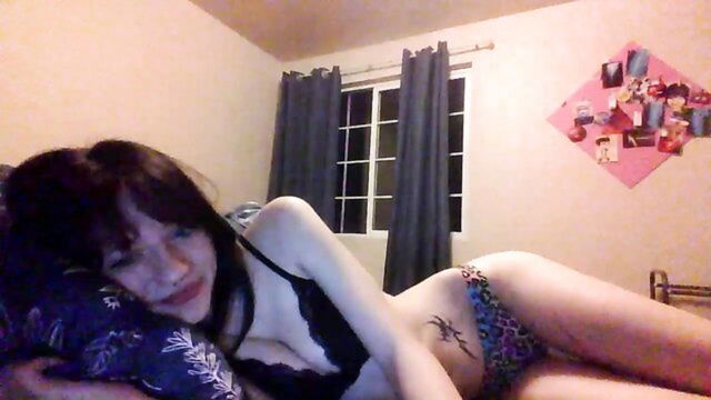 laneystone - laneystone nov 2025 teen