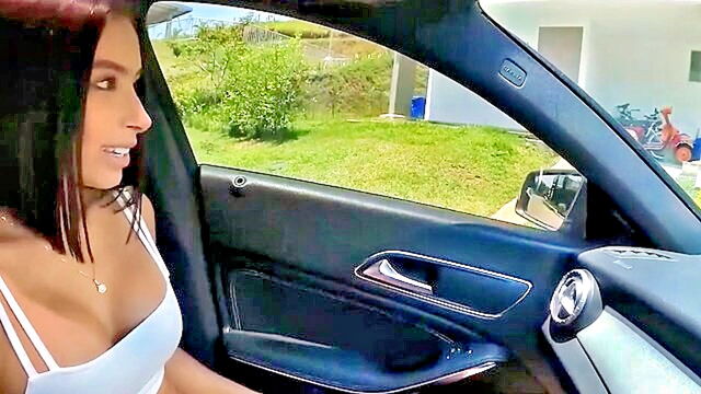 big tits, big ass, big dick - amateur colombian teen goes for a jog and gets surprsed