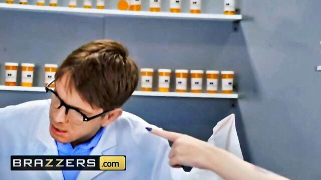 Kenzie Reeves, Markus Dupree - kenzie drug fuck359 Brazzers