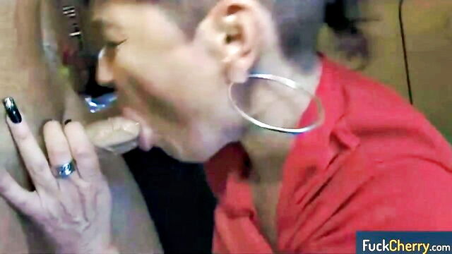 babes, amateur, beauty - real amateurs money shot