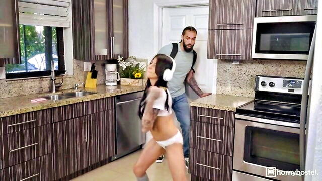 bedroom, big dick, bald pussy - sadie pop interracial scene