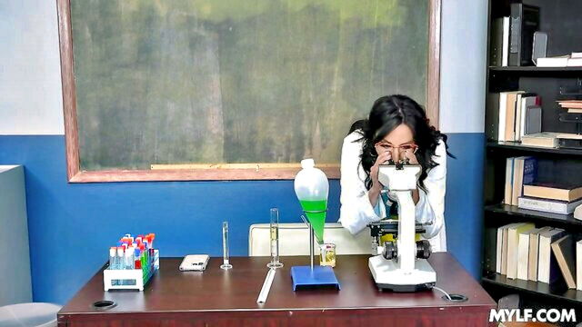 abi james - abi james analmom bi