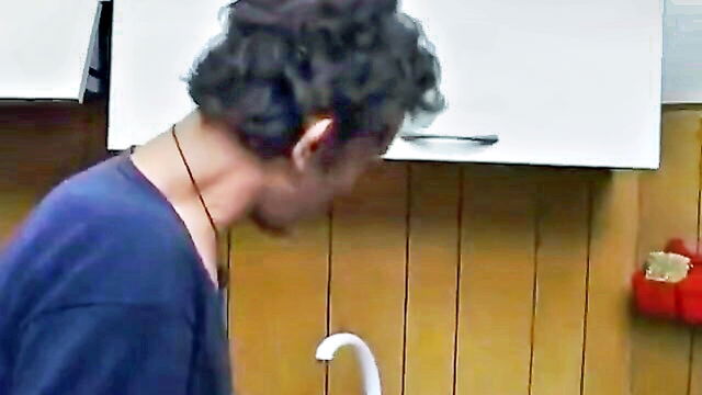 redhead MILF gets anal : Xtime TV