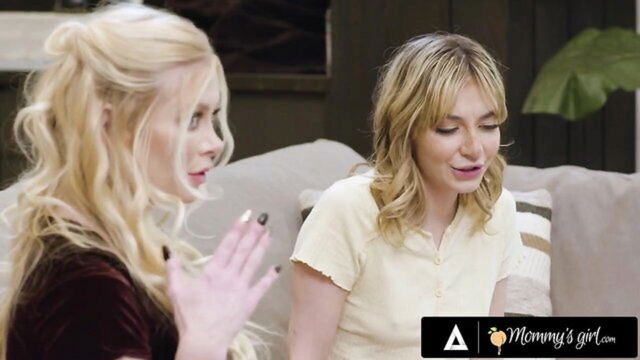 demi hawks - short goldie demi hawks gets fucked by her stepmom