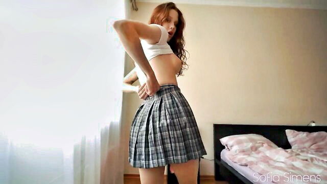 handjob, blowjob, cumshot - redhead babe blowjob