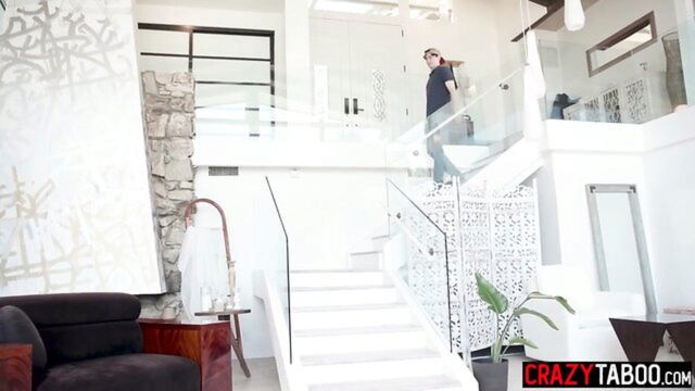 Lauren Phillips - lauren phillips gives a deepthroat blowjob