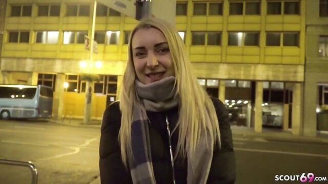 Amaris - straßen casting amaris german pornstar German Scout