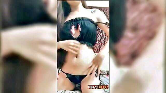 finger, solo, naked pinay - filipina solo performer shows off her naked fingers