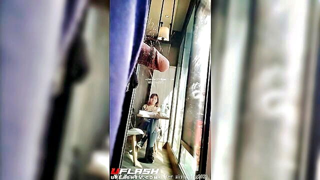 amateur chinese girls desires for a big cock : koss_joy
