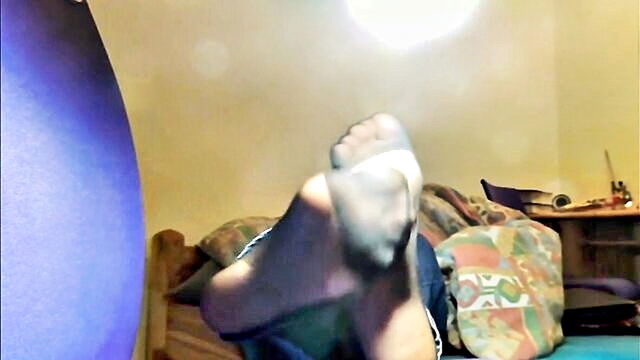 explore fetishistic fetish nylon feet soles at your convenience   a fetishistic anthology : candido_cormier